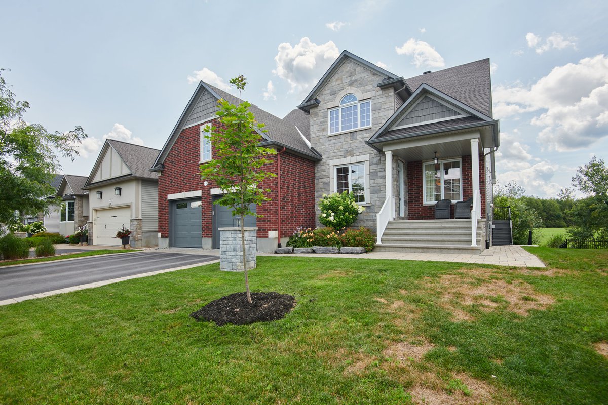 Carol Traversy Ottawa Real Estate Sales Representatives 646