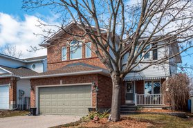 23560327_43-steggall-crescent_1